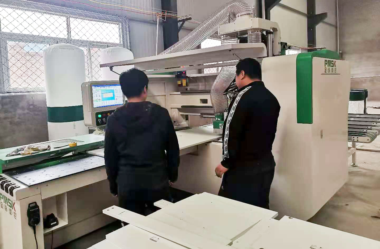 北京市燕郊張總-數(shù)控六面鉆培訓(xùn)完畢，正式...